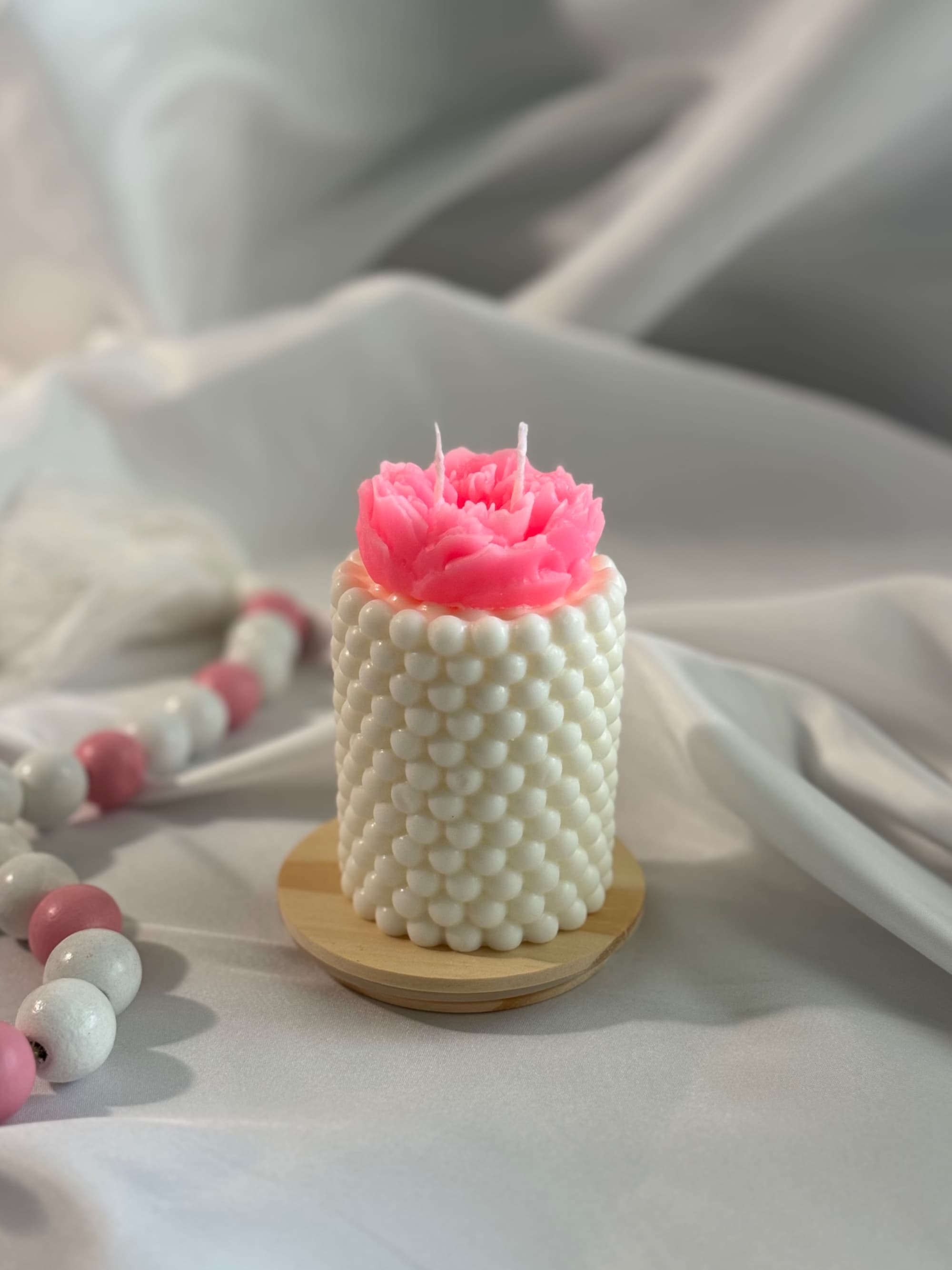 Flower Crown Bubble Candle - Image 1