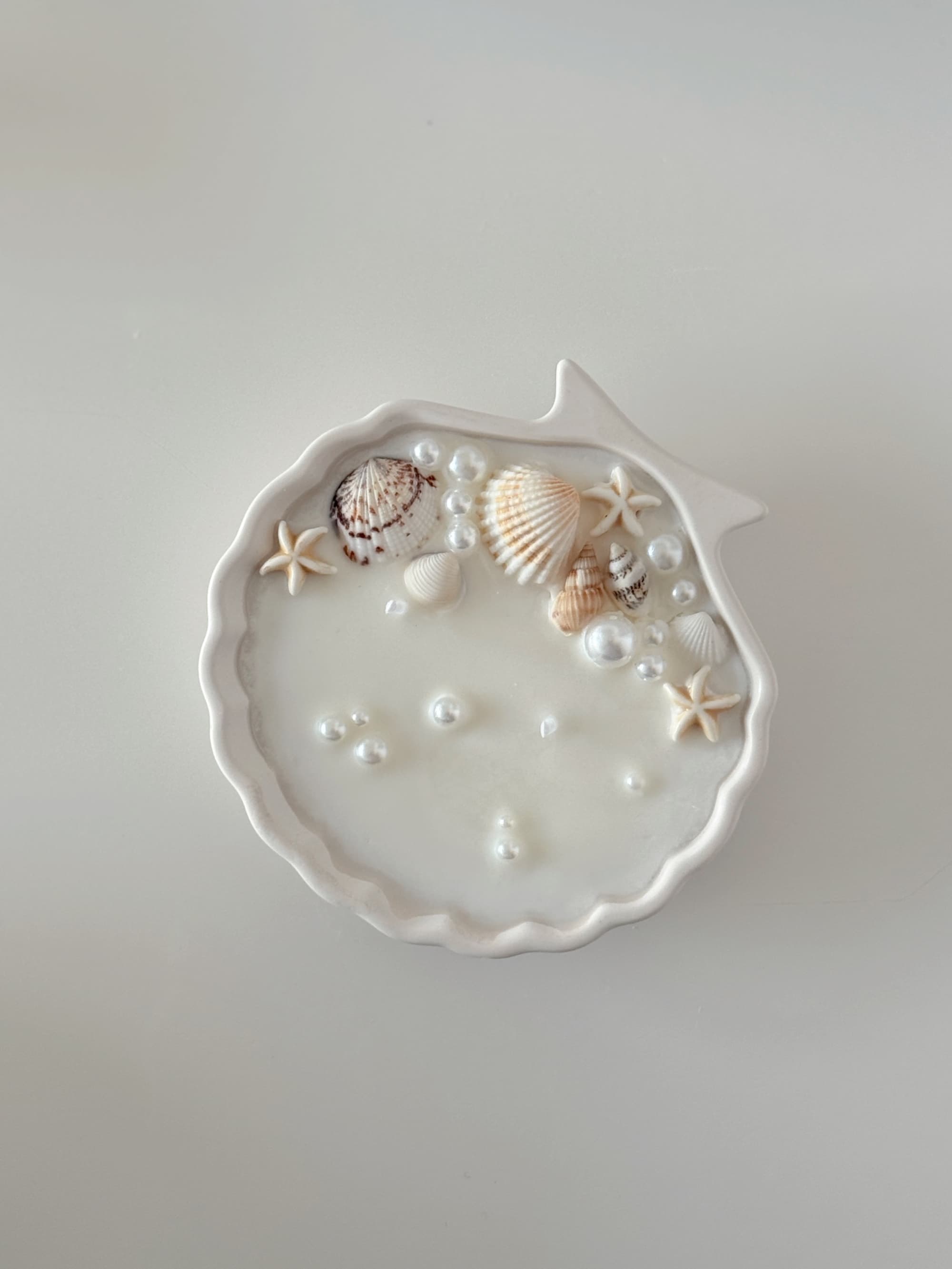 Seashell Candle - Scallop - Image 1