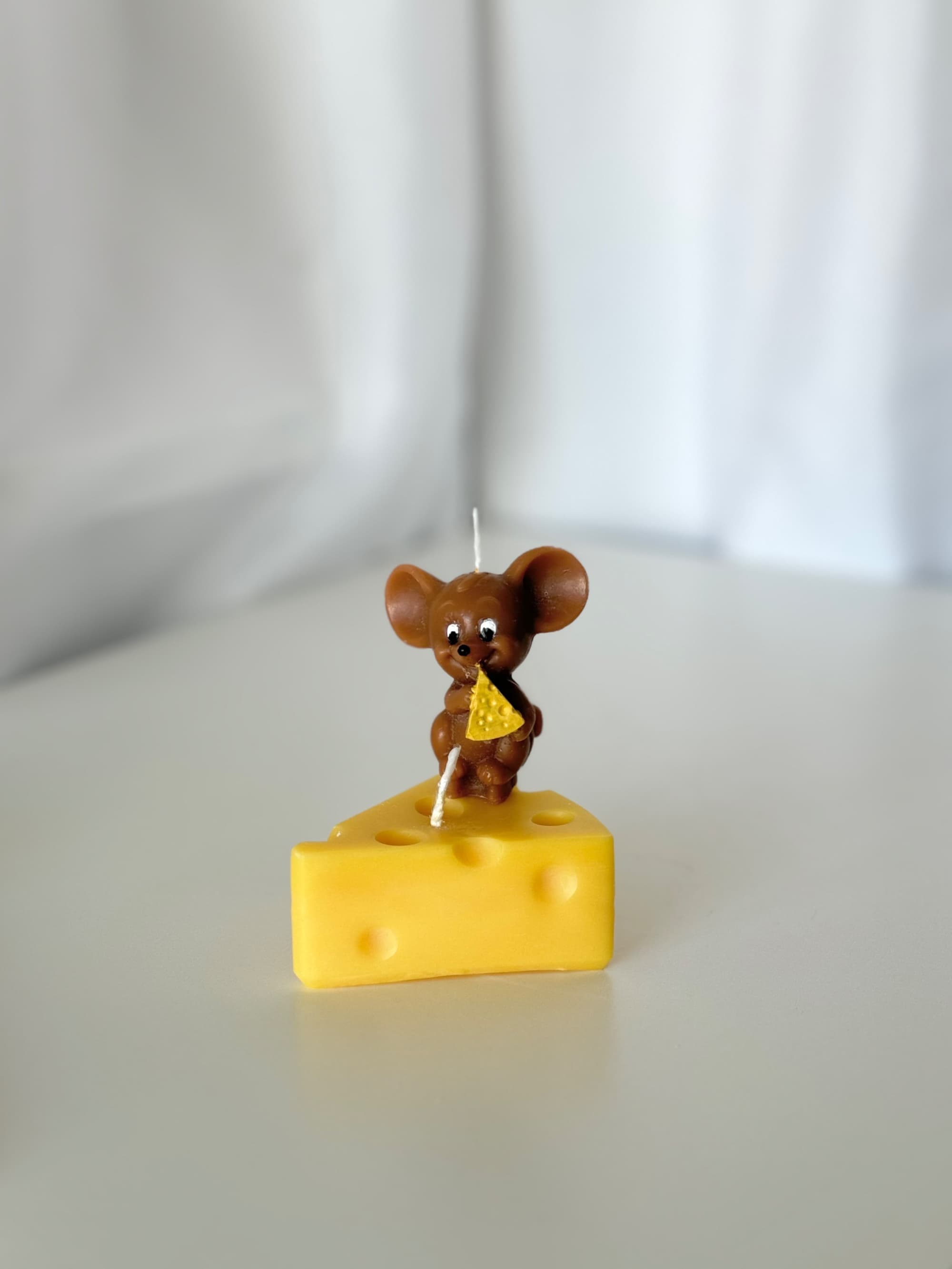 Jerry's Cheese Delight - Image 1